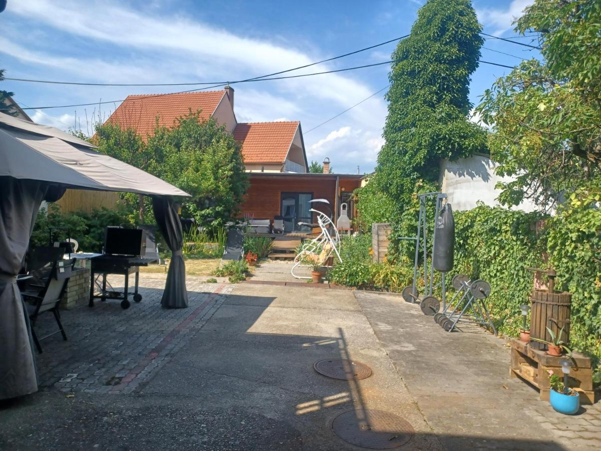 Eva Apartmanhaz Erlau Exterior foto